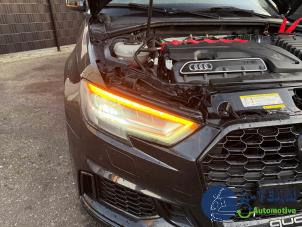 Audi RS 3 Sportback 2.5 TFSI 20V Quattro Samochód złomowany (2019, Czarny)