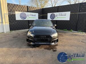 Audi RS 3 Sportback 2.5 TFSI 20V Quattro Samochód złomowany (2019, Czarny)
