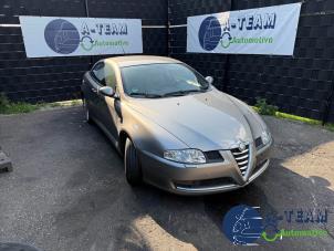 Alfa Romeo GT 2.0 JTS 16V  (Schrott)
