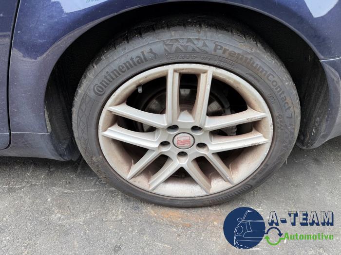 Seat Exeo 1.8 T 20V Vehículo de desguace (2009, Azul)