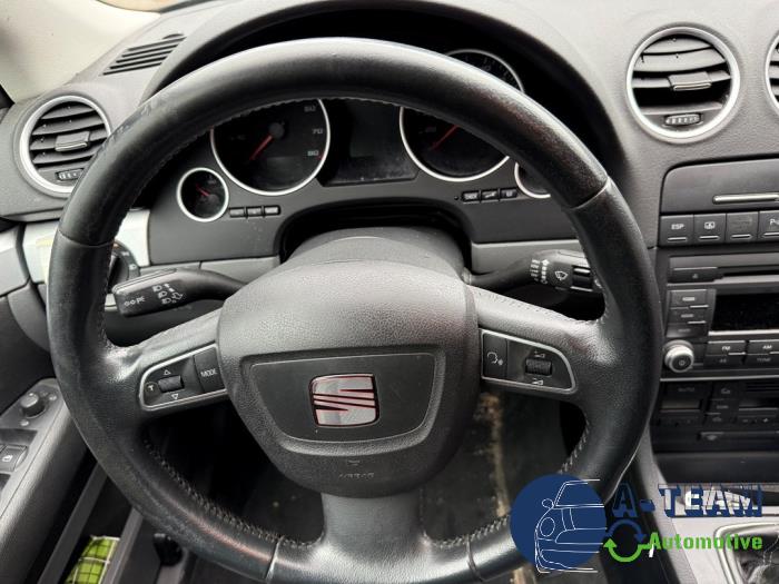 Seat Exeo 1.8 T 20V Vehículo de desguace (2009, Azul)