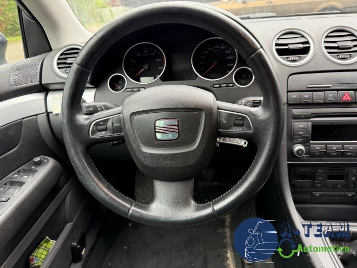 Seat Exeo 1.8 T 20V Vehículo de desguace (2009, Azul)
