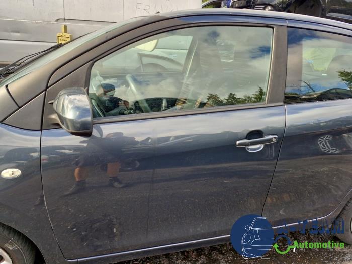 Citroen C1 1.0 Vti 68 12V Samochód złomowany (2014, Metalik, Szary)