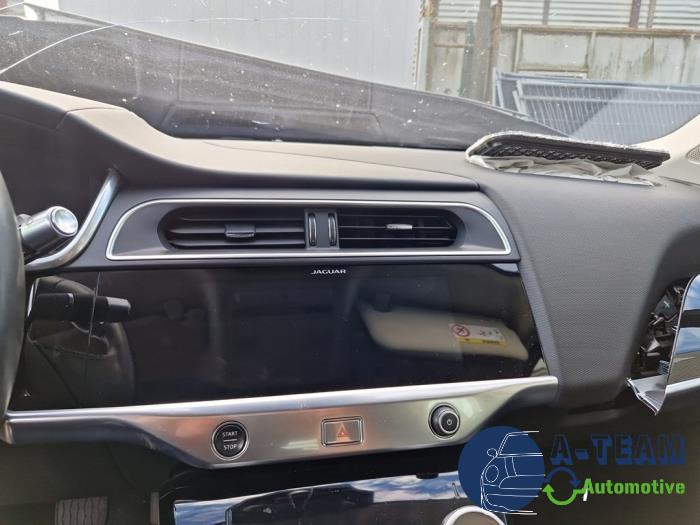 Jaguar I-Pace EV400 AWD Épave (2018, Gris)