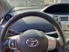 Toyota Yaris II 1.3 16V VVT-i Vehículo de desguace (2007, Rojo)