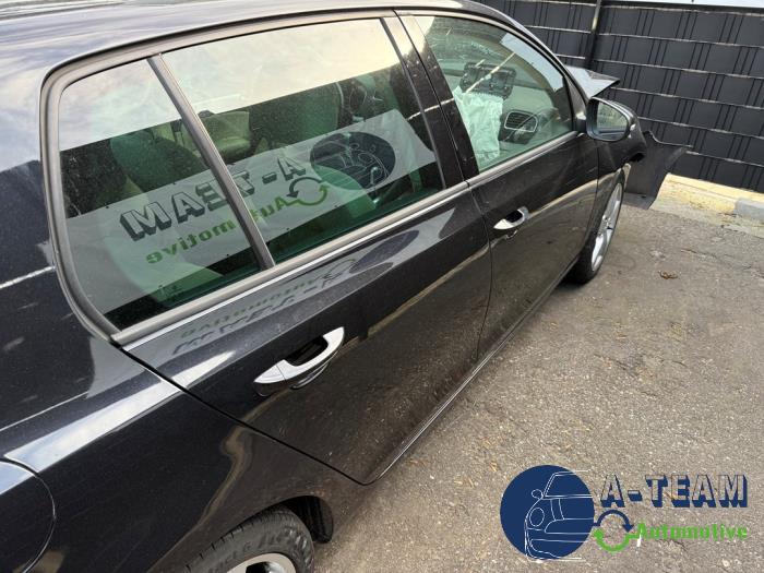 Volkswagen Golf VI 1.4 TSI 122 16V Samochód złomowany (2011, Czarny)