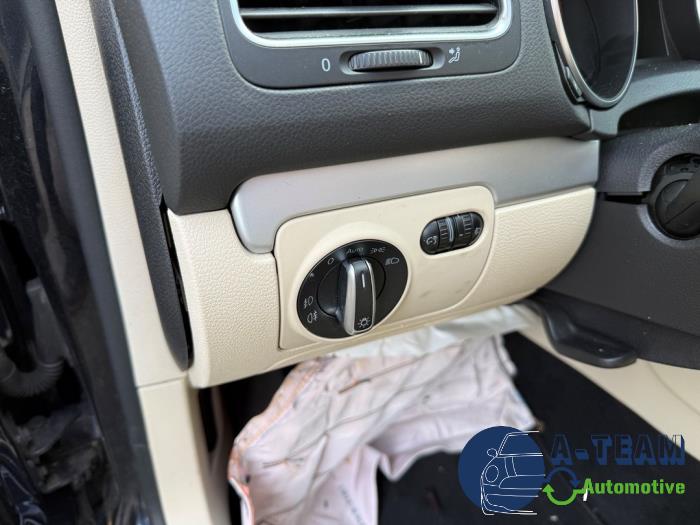 Volkswagen Golf VI 1.4 TSI 122 16V Samochód złomowany (2011, Czarny)