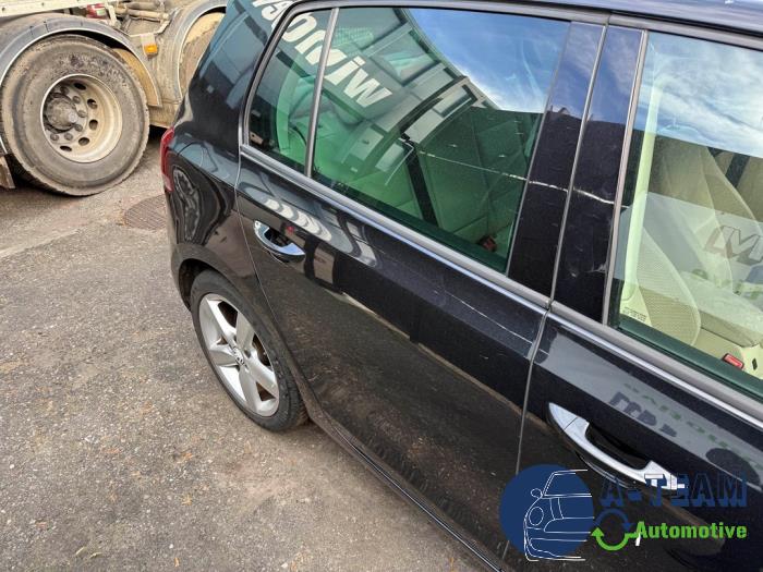 Volkswagen Golf VI 1.4 TSI 122 16V Samochód złomowany (2011, Czarny)