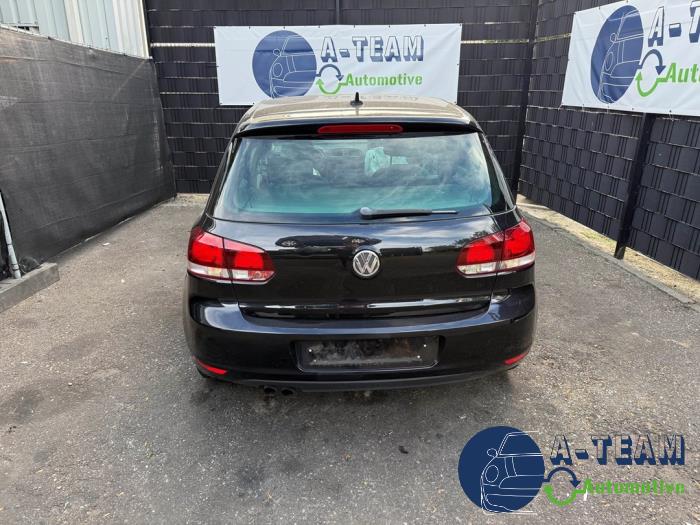 Volkswagen Golf VI 1.4 TSI 122 16V Samochód złomowany (2011, Czarny)