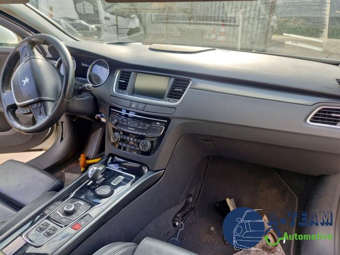 Peugeot 508 2.0 Hybrid4 16V Schrottauto (2014, Weiß)