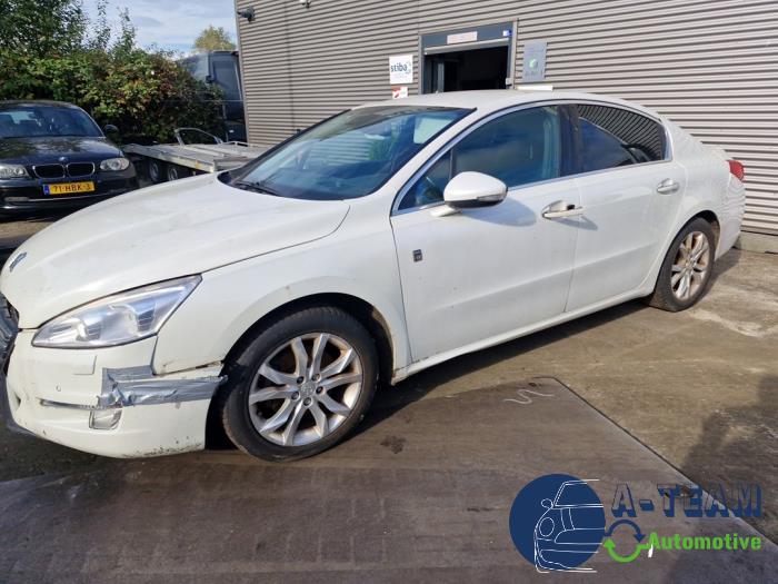 Peugeot 508 2.0 Hybrid4 16V Schrottauto (2014, Weiß)