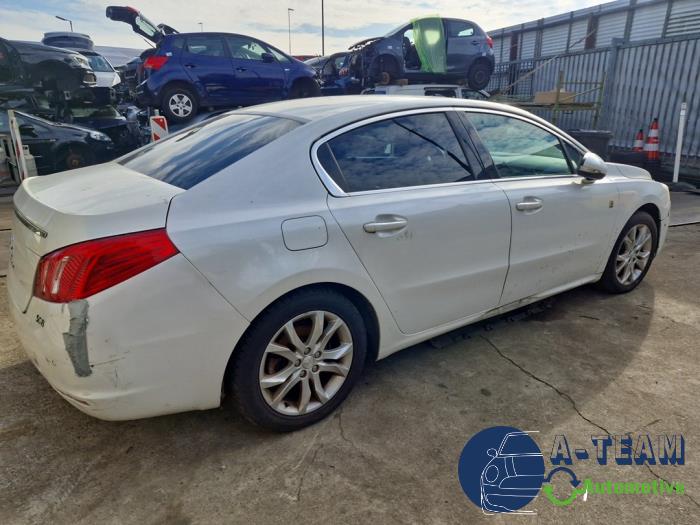 Peugeot 508 2.0 Hybrid4 16V Schrottauto (2014, Weiß)