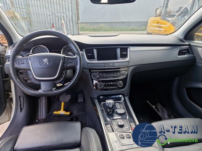 Peugeot 508 2.0 Hybrid4 16V Schrottauto (2014, Weiß)