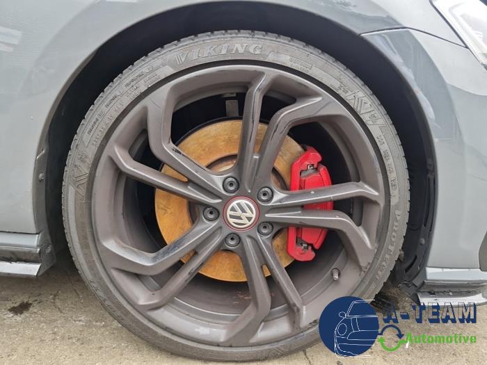 Volkswagen Golf VII 2.0 GTI TCR 16V Épave (2019, Gris)