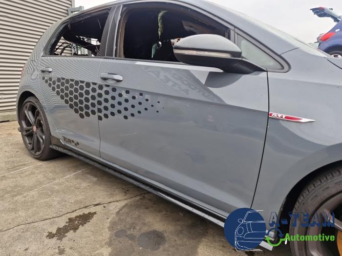 Volkswagen Golf VII 2.0 GTI TCR 16V Épave (2019, Gris)