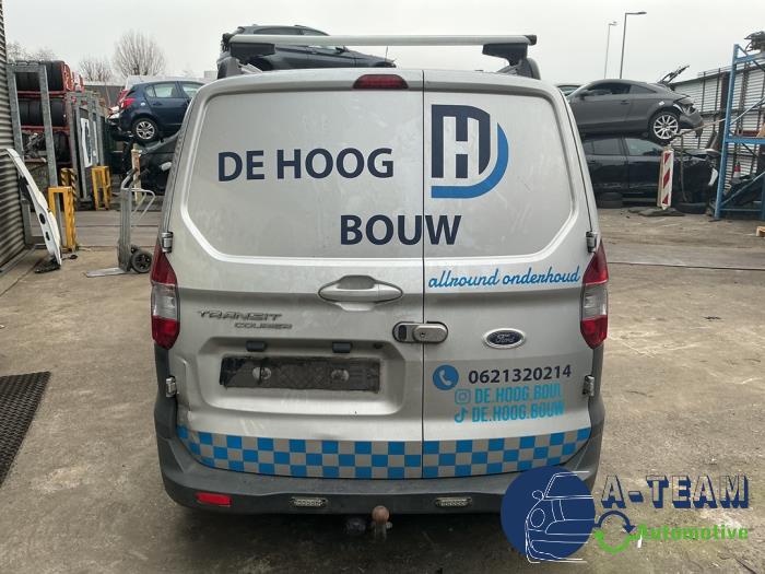 Ford Transit Courier 1.5 TDCi 75 Épave (2016, Métallisé, Argenté)