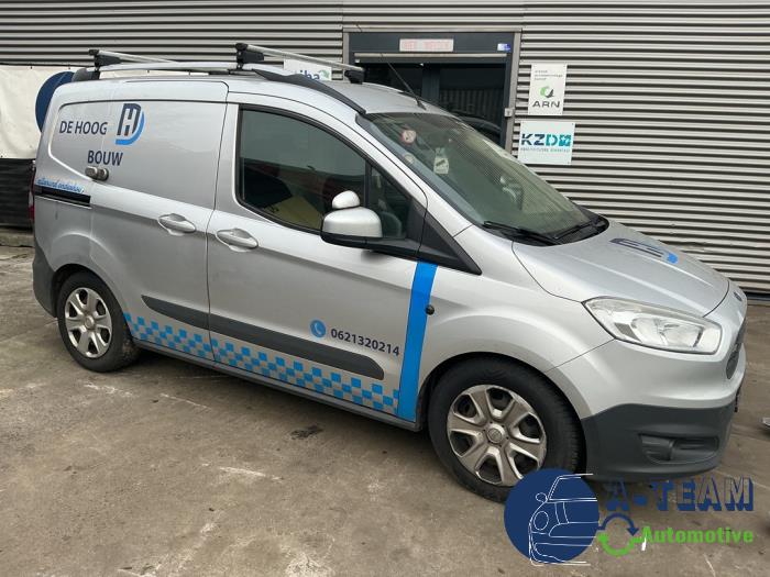 Ford Transit Courier 1.5 TDCi 75 Épave (2016, Métallisé, Argenté)
