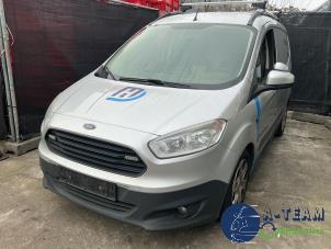 Ford Transit Courier 1.5 TDCi 75 Épave (2016, Métallisé, Argenté)
