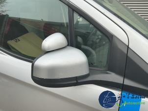 Ford Transit Courier 1.5 TDCi 75 Épave (2016, Métallisé, Argenté)