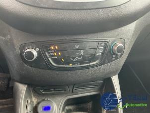Ford Transit Courier 1.5 TDCi 75 Épave (2016, Métallisé, Argenté)
