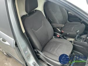 Ford Transit Courier 1.5 TDCi 75 Épave (2016, Métallisé, Argenté)