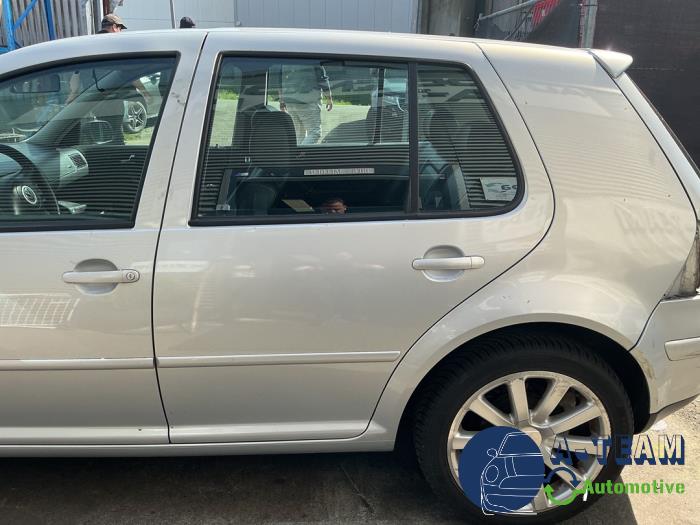 Volkswagen Golf IV 2.3 V5 GTI Vehículo de desguace (1998, Gris)