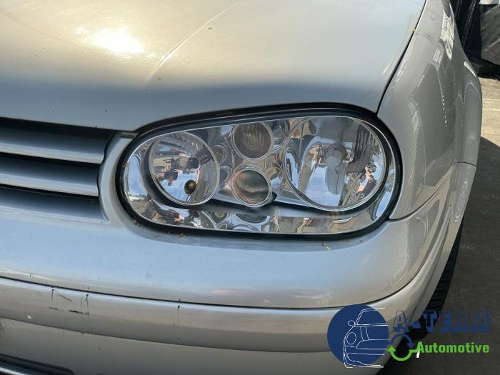 Volkswagen Golf IV 2.3 V5 GTI Vehículo de desguace (1998, Gris)