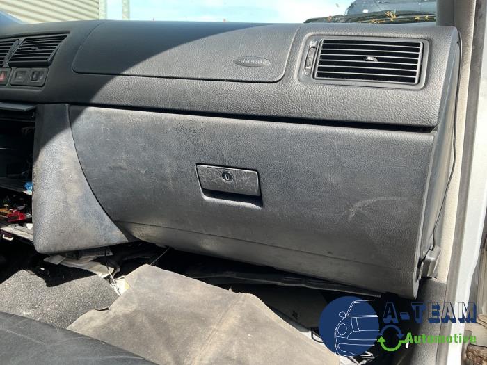 Volkswagen Golf IV 2.3 V5 GTI Vehículo de desguace (1998, Gris)