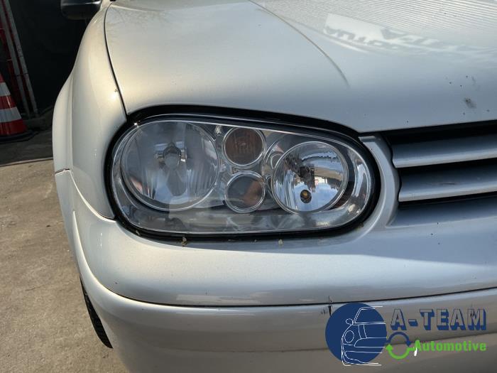 Volkswagen Golf IV 2.3 V5 GTI Vehículo de desguace (1998, Gris)