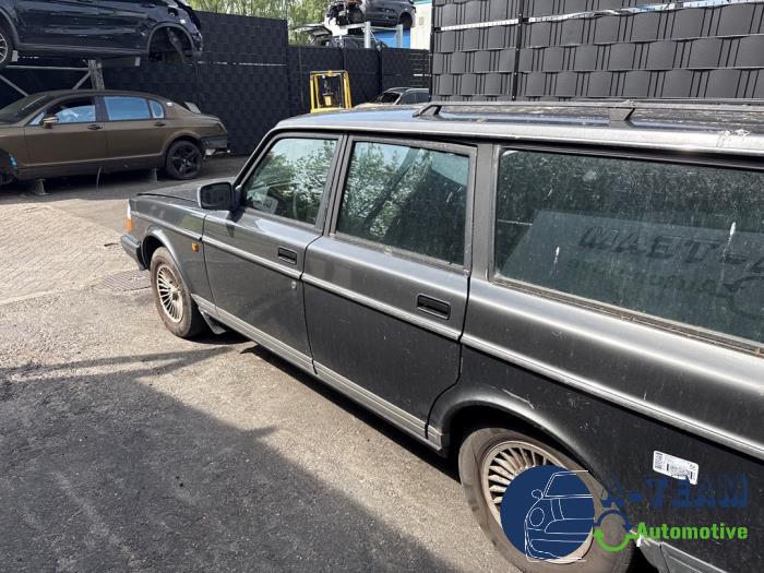 Volvo 240/245 240 Vehículo de desguace (1991, Gris)