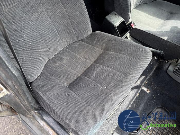 Volvo 240/245 240 Vehículo de desguace (1991, Gris)