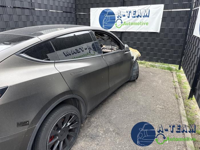 Tesla Model Y Long Range,Performance Vehículo de desguace (2023, Negro)