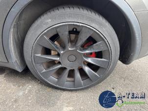 Tesla Model Y Long Range,Performance Vehículo de desguace (2023, Negro)