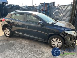 Renault Megane III Berline 1.5 dCi 110 Vehículo de desguace (2012, Negro)