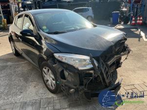 Renault Megane III Berline 1.5 dCi 110 Vehículo de desguace (2012, Negro)