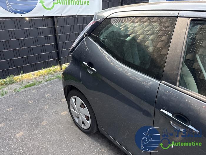 Toyota Aygo 1.0 12V VVT-i Vehículo de desguace (2015, Gris)