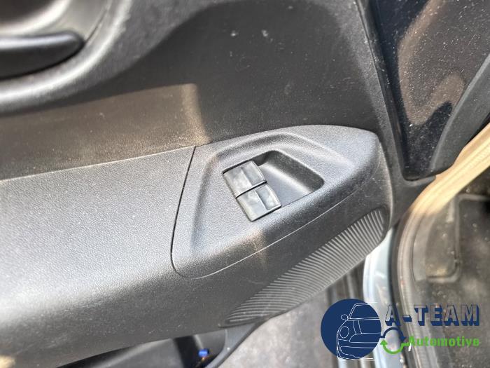 Toyota Aygo 1.0 12V VVT-i Vehículo de desguace (2015, Gris)