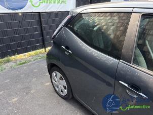 Toyota Aygo 1.0 12V VVT-i Vehículo de desguace (2015, Gris)