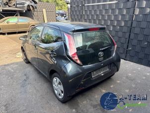 Toyota Aygo 1.0 12V VVT-i Vehículo de desguace (2015, Gris)