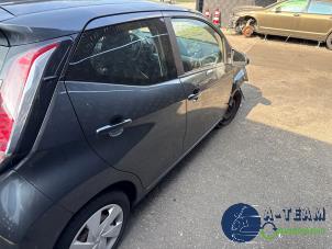 Toyota Aygo 1.0 12V VVT-i Vehículo de desguace (2015, Gris)