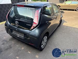 Toyota Aygo 1.0 12V VVT-i Vehículo de desguace (2015, Gris)