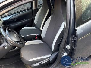 Toyota Aygo 1.0 12V VVT-i Vehículo de desguace (2015, Gris)