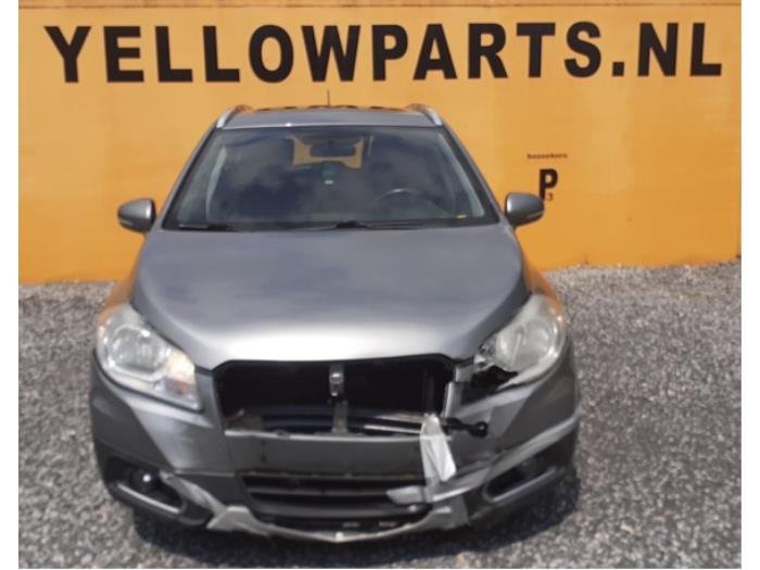 Suzuki SX4 S-Cross 1.6 16V AllGrip Épave (2014, Gris)