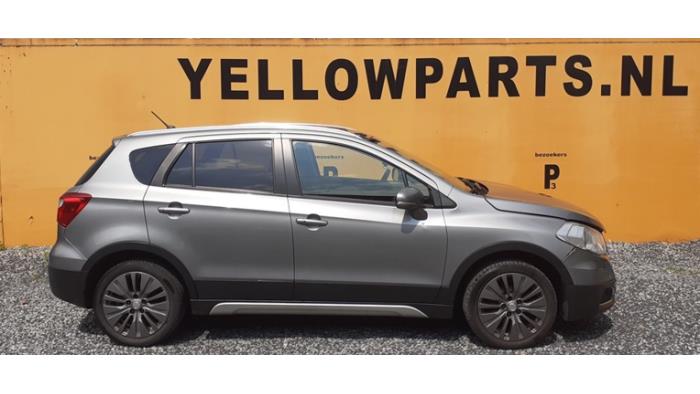 Suzuki SX4 S-Cross 1.6 16V AllGrip Épave (2014, Gris)