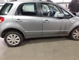 Suzuki SX4 1.5 16V VVT Base,Comfort Épave (2010, Gris)