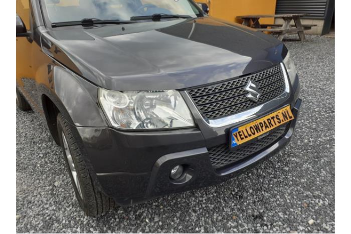Suzuki Grand Vitara II 2.4 16V Épave (2008, Gris)