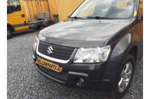 Suzuki Grand Vitara II 2.4 16V Épave (2008, Gris)