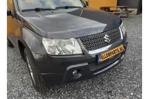 Suzuki Grand Vitara II 2.4 16V Épave (2008, Gris)