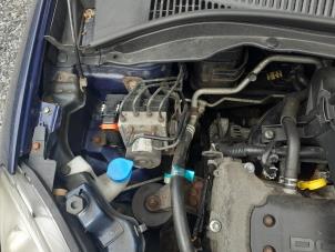 Suzuki Swift 1.3 VVT 16V Épave (2005, Bleu)
