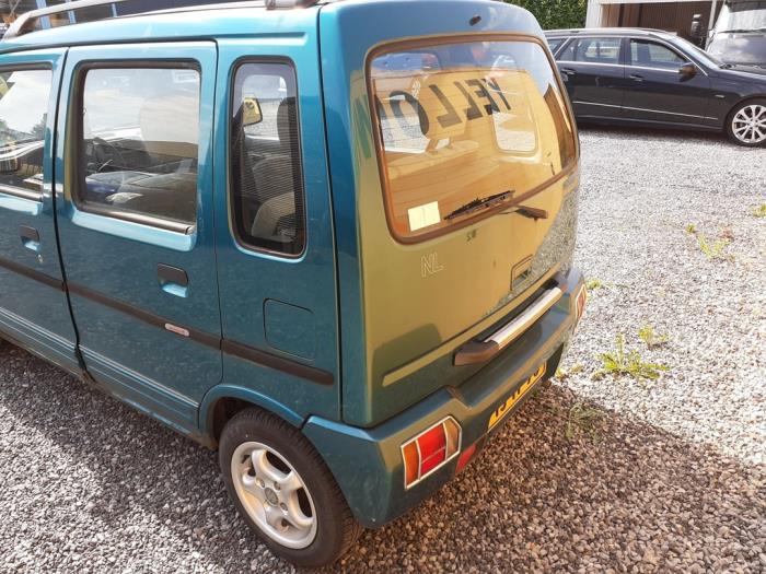 Suzuki Wagon-R+ 1.0 16V Vehículo de desguace (1998, Verde)
